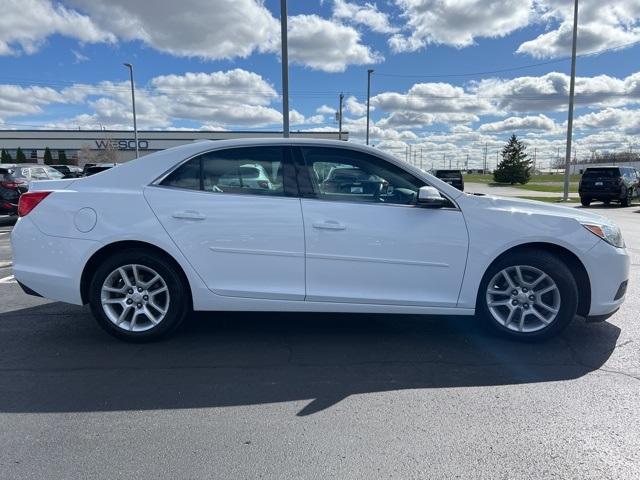 2015 Chevrolet Malibu Vehicle Photo in GREEN BAY, WI 54304-5303