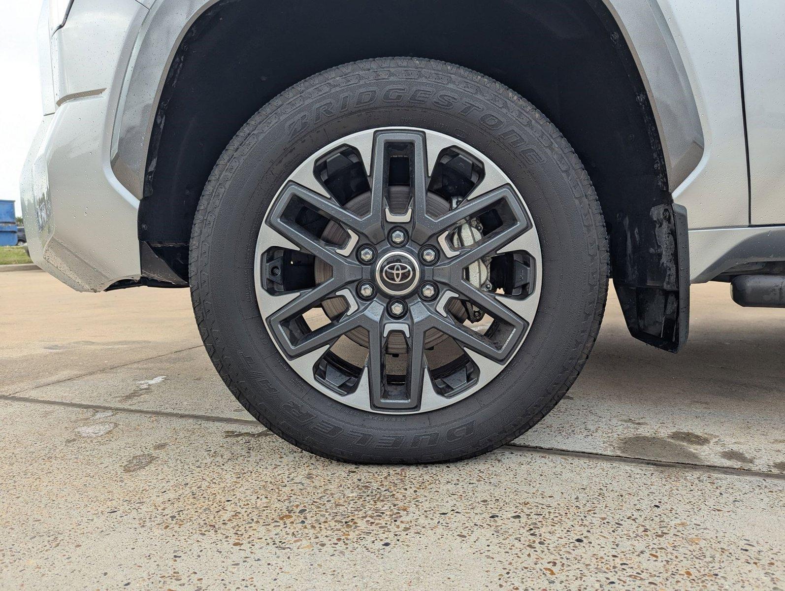 2024 Toyota Tundra 4WD Vehicle Photo in CORPUS CHRISTI, TX 78412-4902