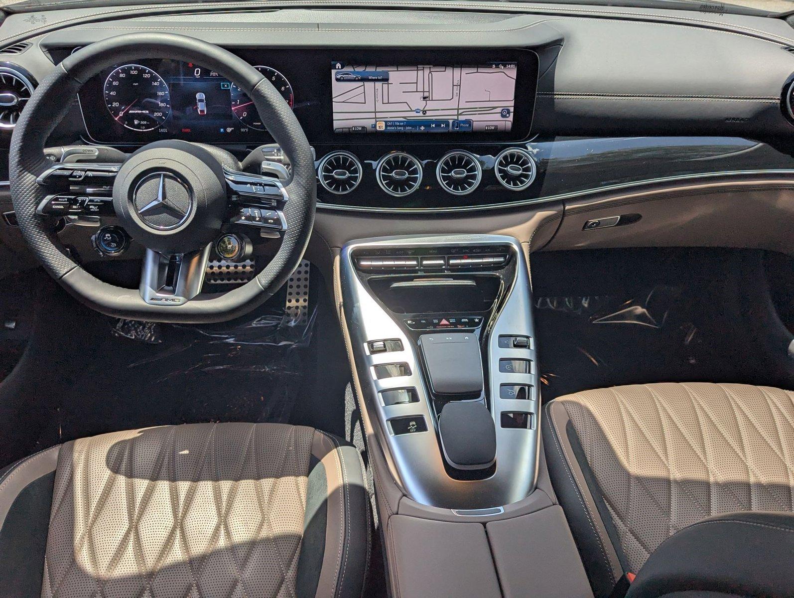 2024 Mercedes-Benz AMG GT Vehicle Photo in Delray Beach, FL 33444