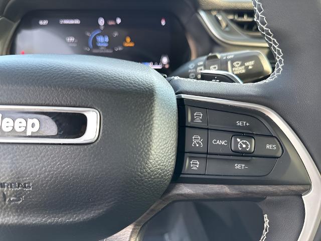 2023 Jeep Grand Cherokee L Vehicle Photo in MANITOWOC, WI 54220-5838