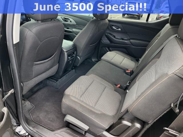 2021 Chevrolet Traverse Vehicle Photo in GREEN BAY, WI 54304-5303