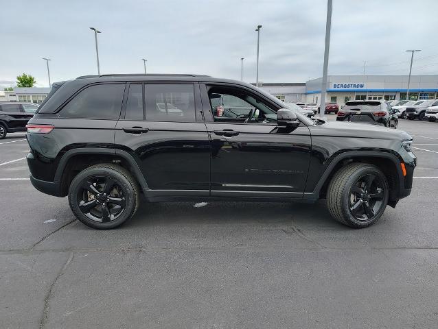 2023 Jeep Grand Cherokee Vehicle Photo in GREEN BAY, WI 54304-5303