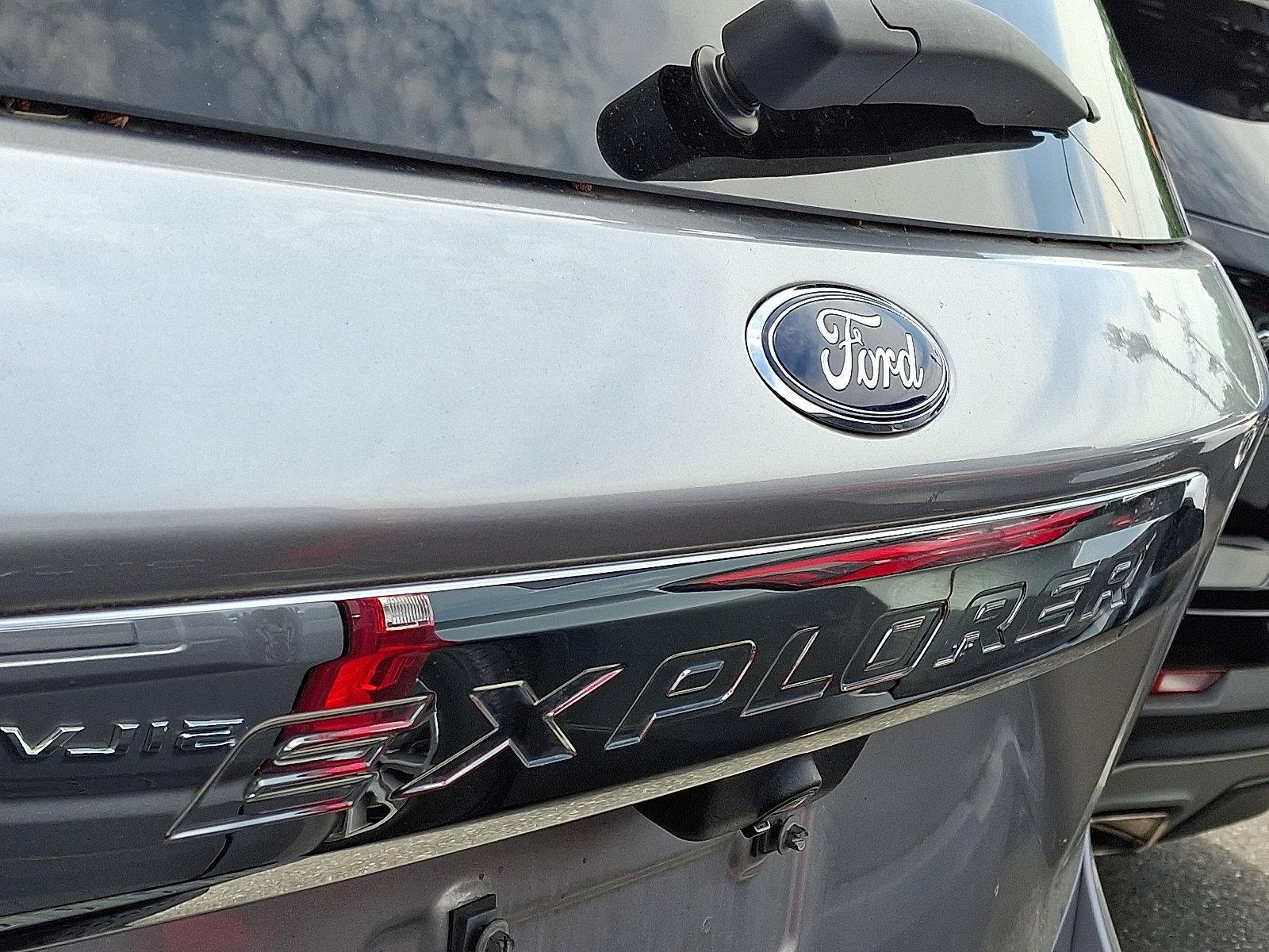 2022 Ford Explorer Vehicle Photo in BETHLEHEM, PA 18017-9401