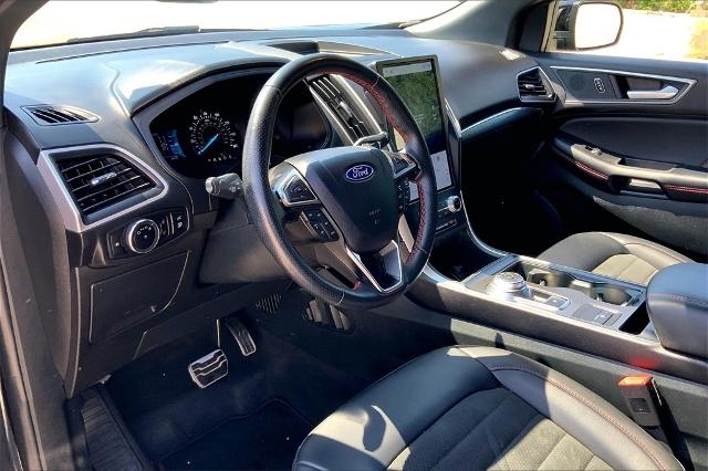 2024 Ford Edge Vehicle Photo in Kansas City, MO 64114