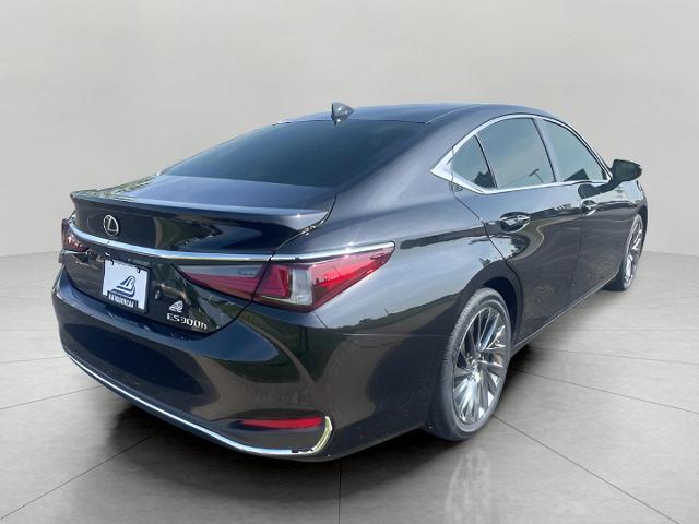 2025 Lexus ES 300h Vehicle Photo in Oshkosh, WI 54904