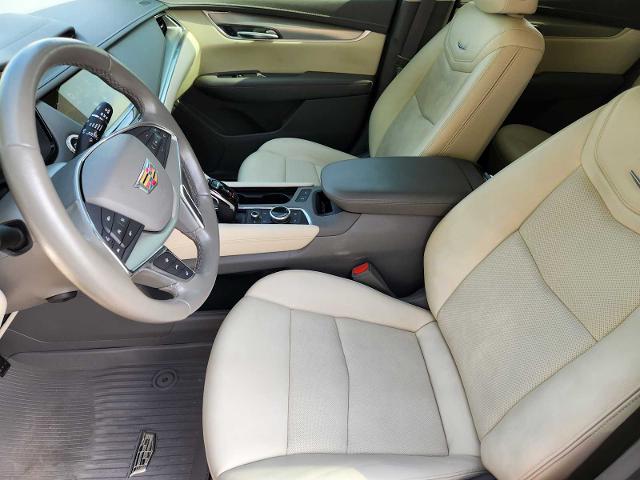 2021 Cadillac XT5 Vehicle Photo in DENTON, TX 76210-9321