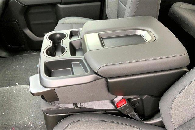 2025 Chevrolet Silverado 2500 HD Vehicle Photo in KANSAS CITY, MO 64114-4502