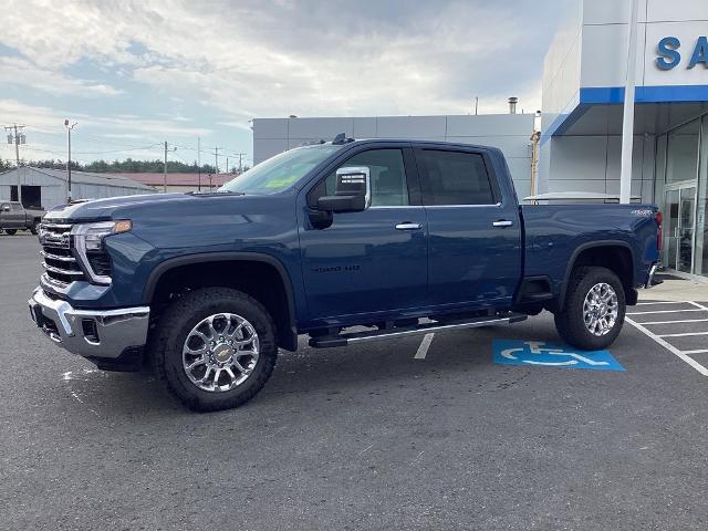 Used 2024 Chevrolet Silverado 3500HD LTZ with VIN 2GC4YUEY6R1199847 for sale in Gardner, MA