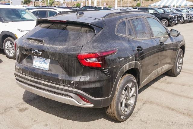 2025 Chevrolet Trax Vehicle Photo in VENTURA, CA 93003-8585