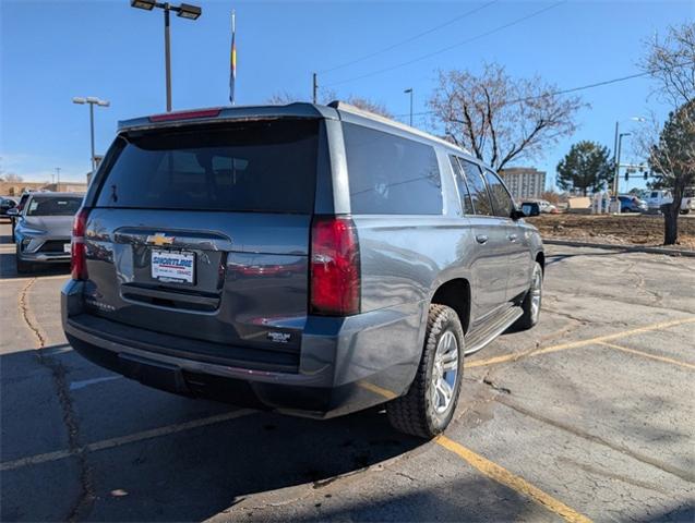 2019 Chevrolet Suburban Vehicle Photo in AURORA, CO 80012-4011