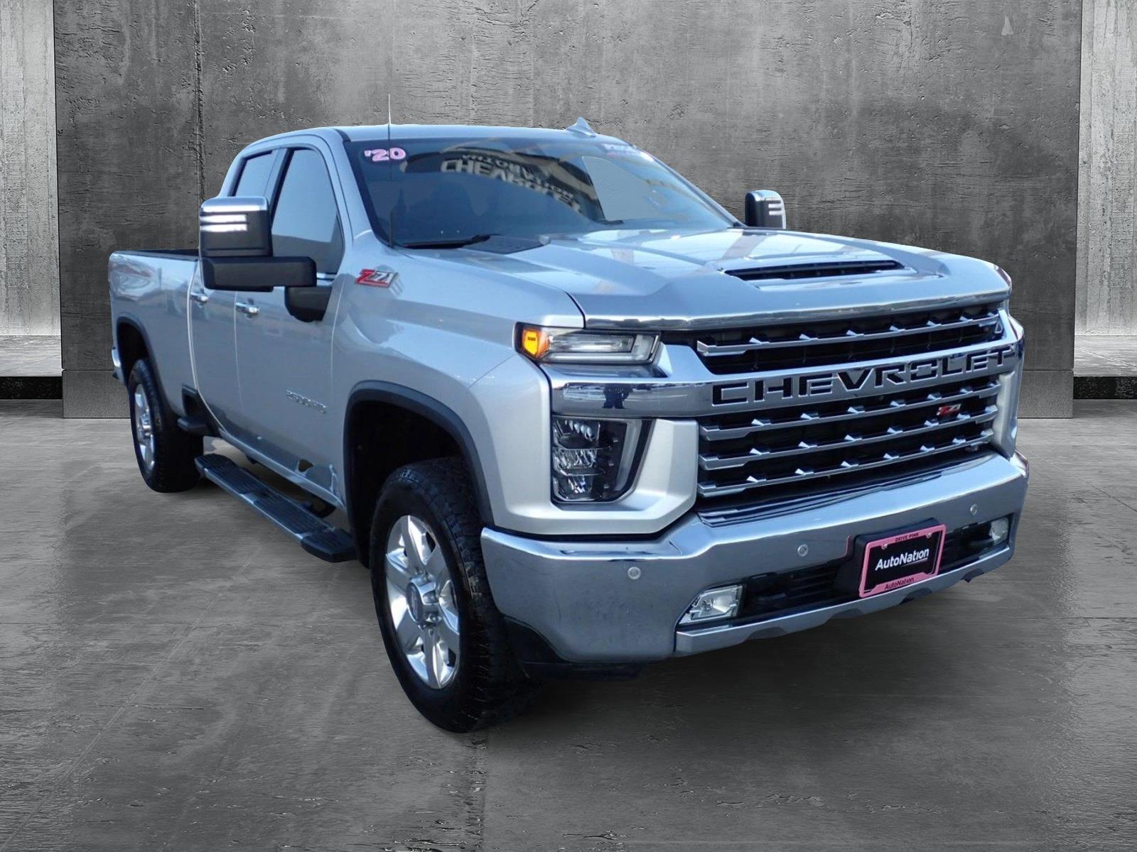 2020 Chevrolet Silverado 2500 HD Vehicle Photo in DENVER, CO 80221-3610