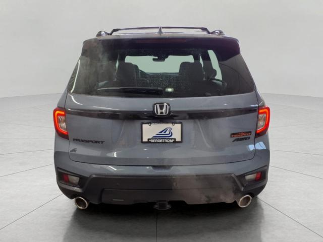 2025 Honda Passport Vehicle Photo in Oshkosh, WI 54904