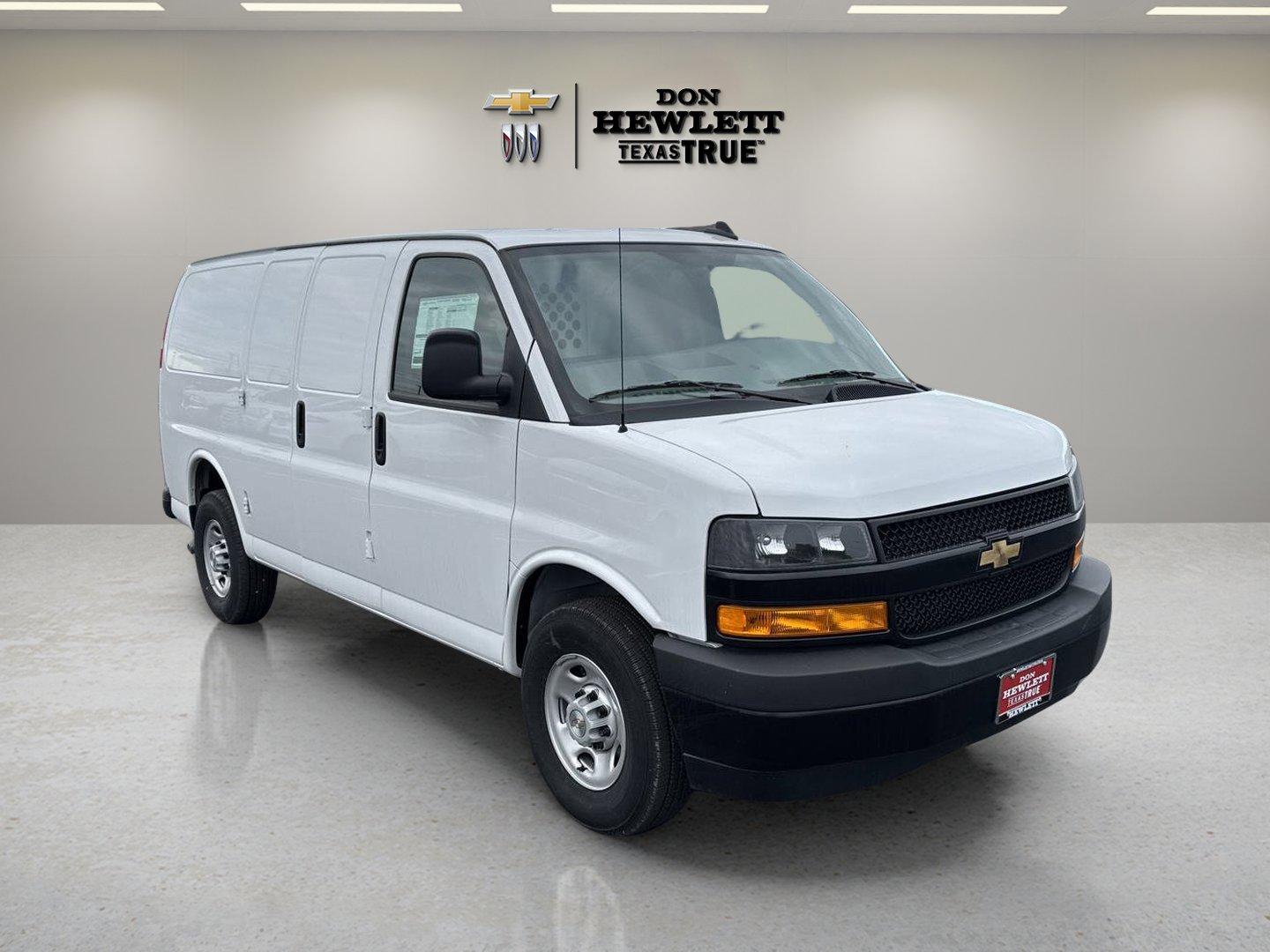 2024 Chevrolet Express Cargo 2500 Vehicle Photo in GEORGETOWN, TX 78626-7508