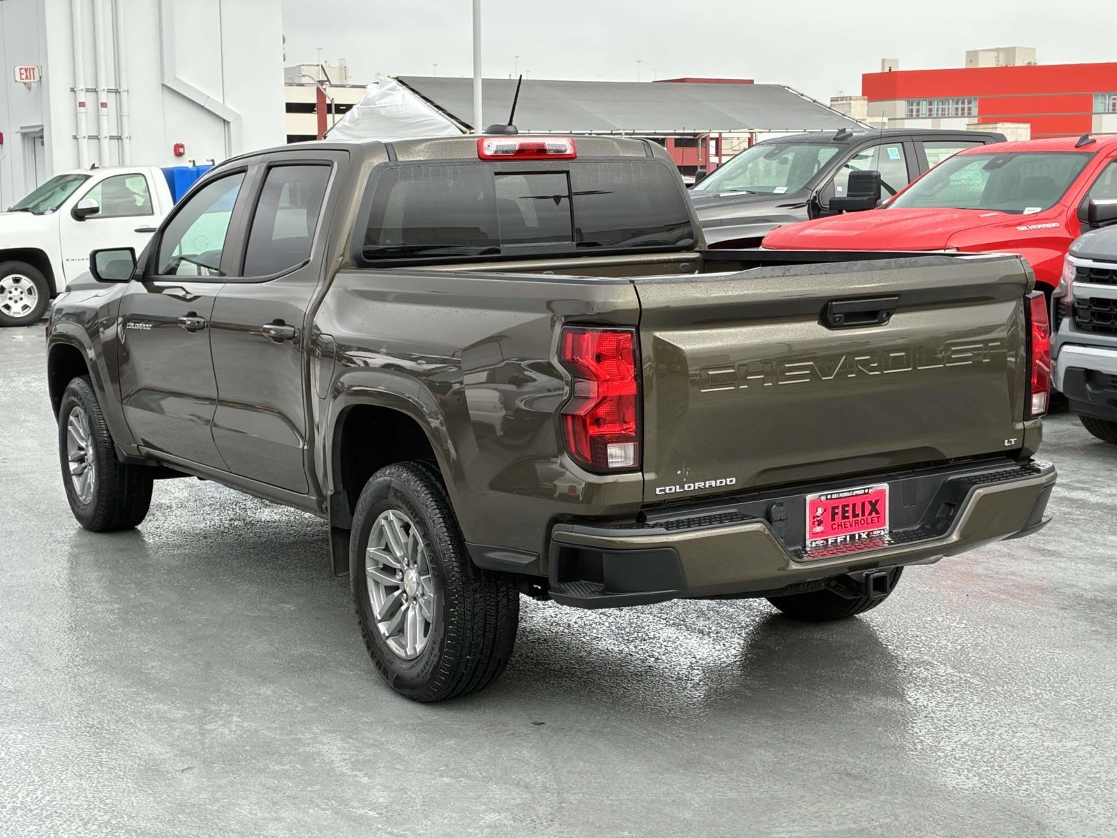 2024 Chevrolet Colorado Vehicle Photo in LOS ANGELES, CA 90007-3794