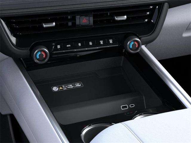 2025 Chevrolet Tahoe Vehicle Photo in ENGLEWOOD, CO 80113-6708