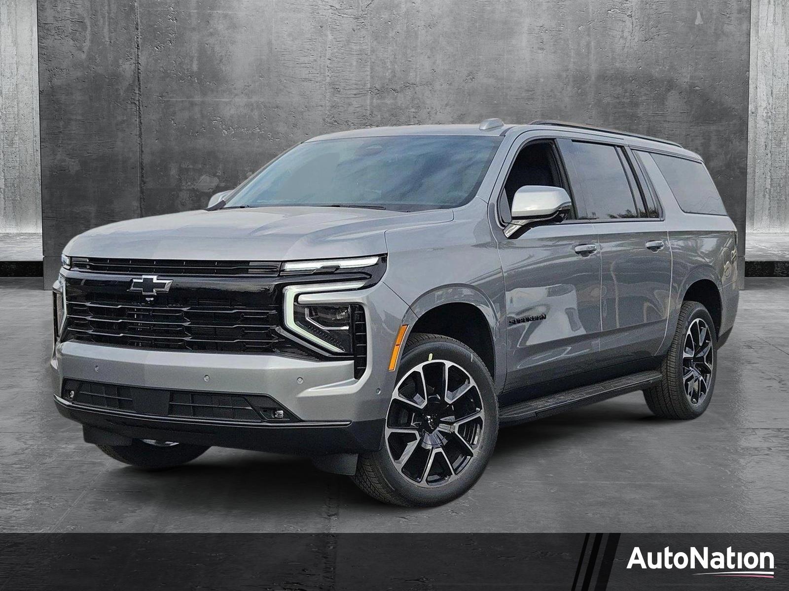 2025 Chevrolet Suburban Vehicle Photo in GILBERT, AZ 85297-0446