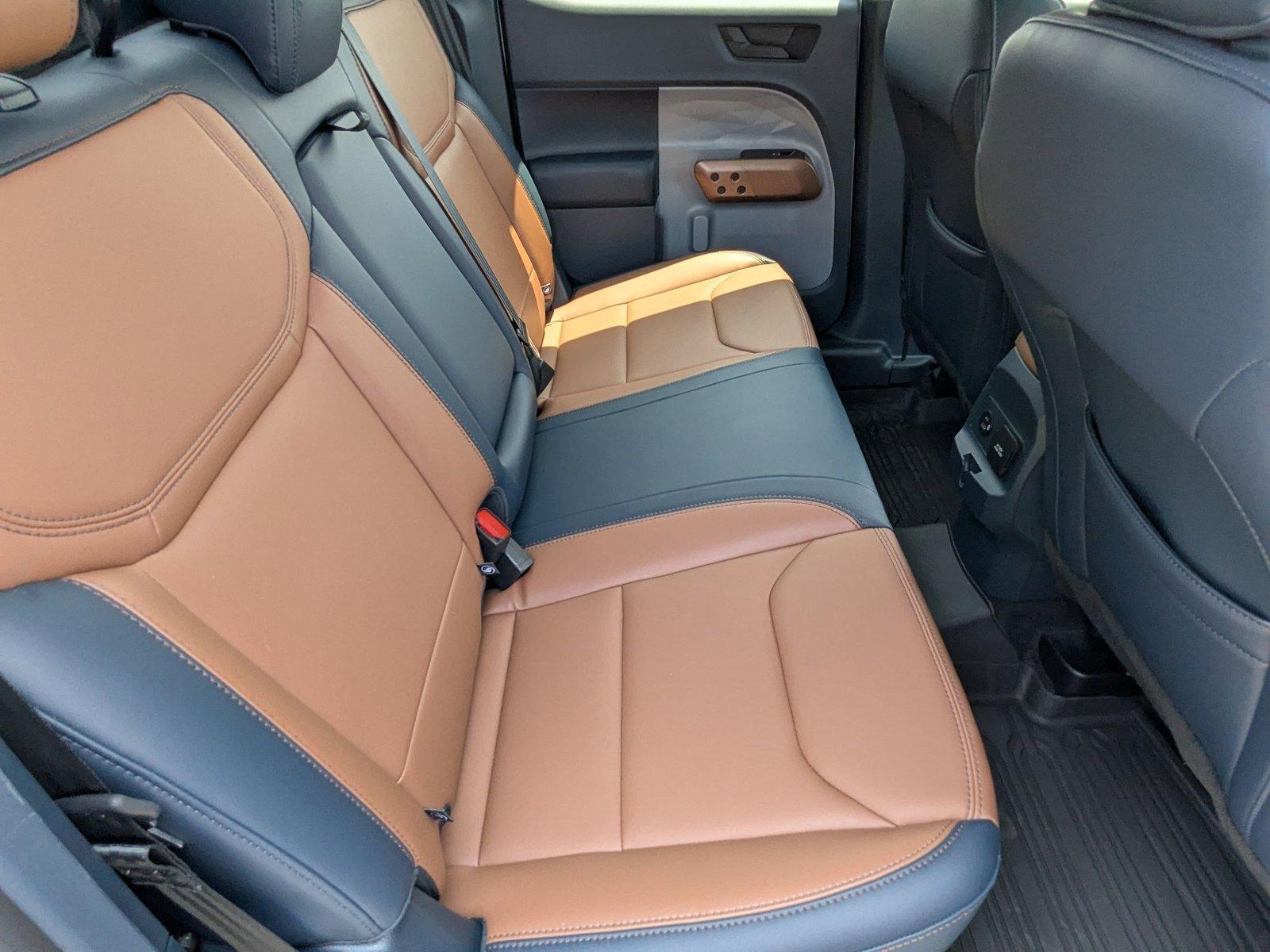 2024 Ford Maverick Vehicle Photo in Panama City, FL 32401
