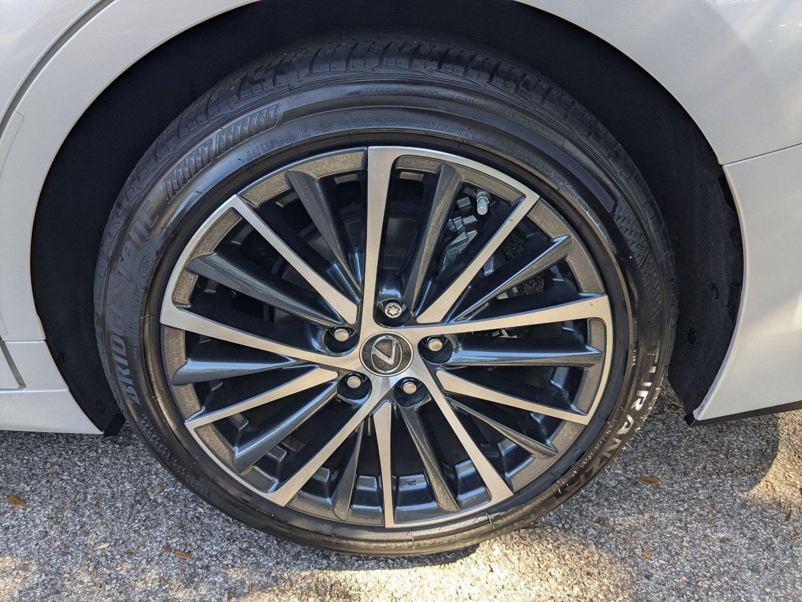 2024 Lexus ES 350 Vehicle Photo in Tampa, FL 33614