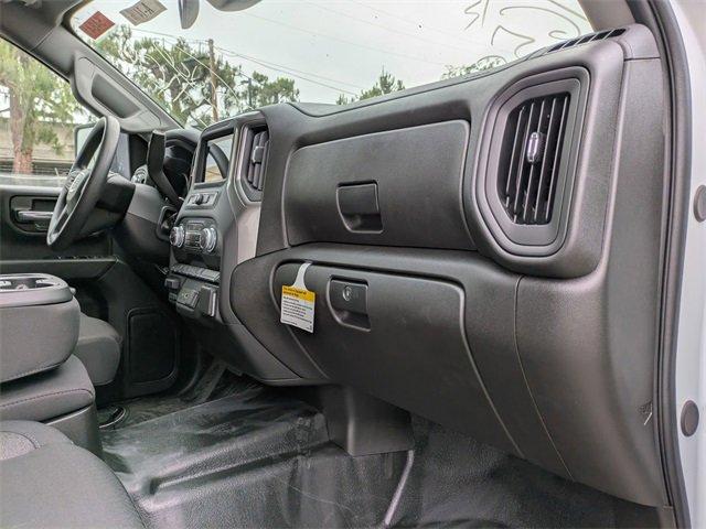 2024 GMC Sierra 2500 HD Vehicle Photo in PASADENA, CA 91107-3803