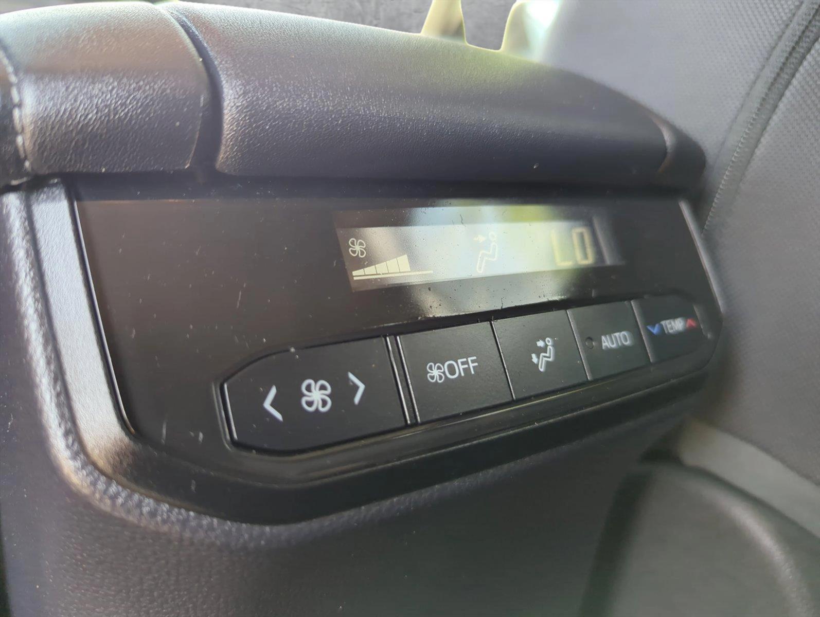 2020 Toyota Highlander Vehicle Photo in Ft. Myers, FL 33907