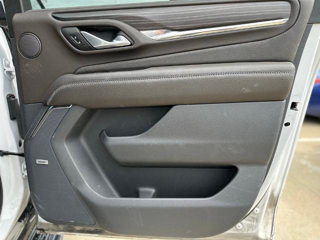2024 GMC Yukon XL Vehicle Photo in Grapevine, TX 76051