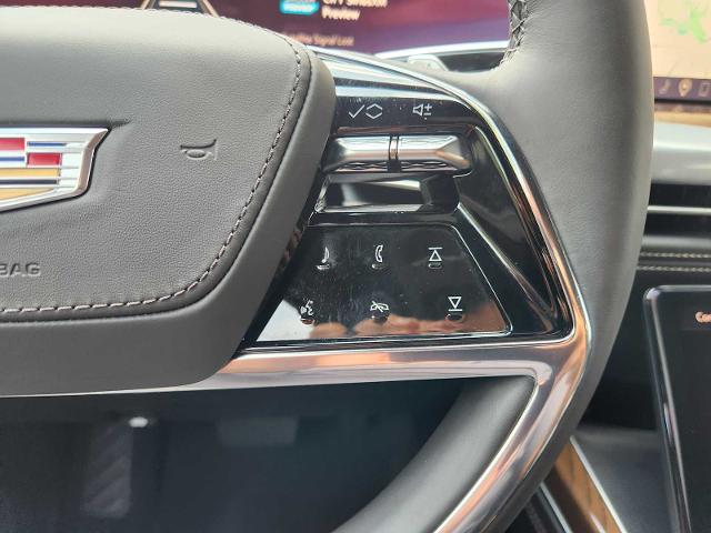 2025 Cadillac Escalade Vehicle Photo in Grapevine, TX 76051