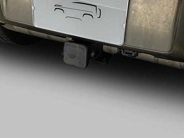2024 Defender Vehicle Photo in Appleton, WI 54913