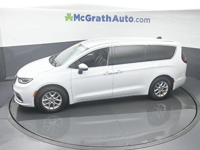 2023 Chrysler Pacifica Vehicle Photo in Cedar Rapids, IA 52402