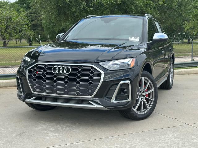 2025 Audi SQ5 Vehicle Photo in HOUSTON, TX 77090