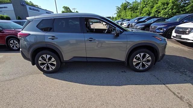 2021 Nissan Rogue Vehicle Photo in Pleasant Hills, PA 15236