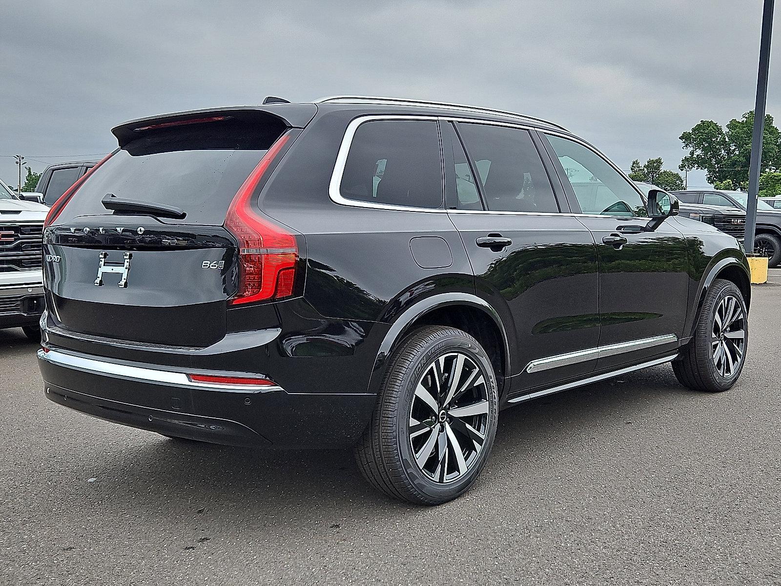 2026 Volvo XC90 Vehicle Photo in Trevose, PA 19053