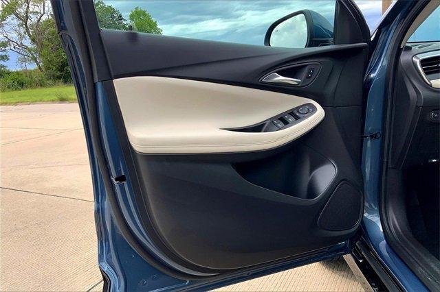 2025 Buick Encore GX Vehicle Photo in TOPEKA, KS 66609-0000