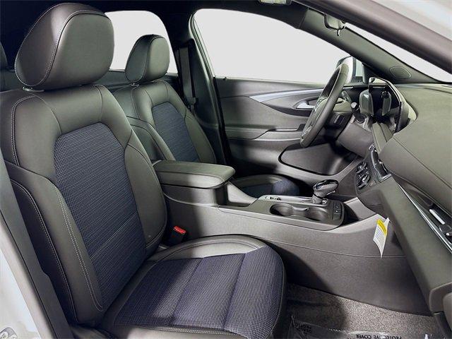 2025 Buick Envista Vehicle Photo in PUYALLUP, WA 98371-4149