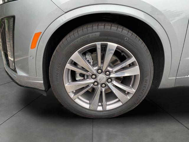 2024 Cadillac XT6 Vehicle Photo in APPLETON, WI 54914-4656