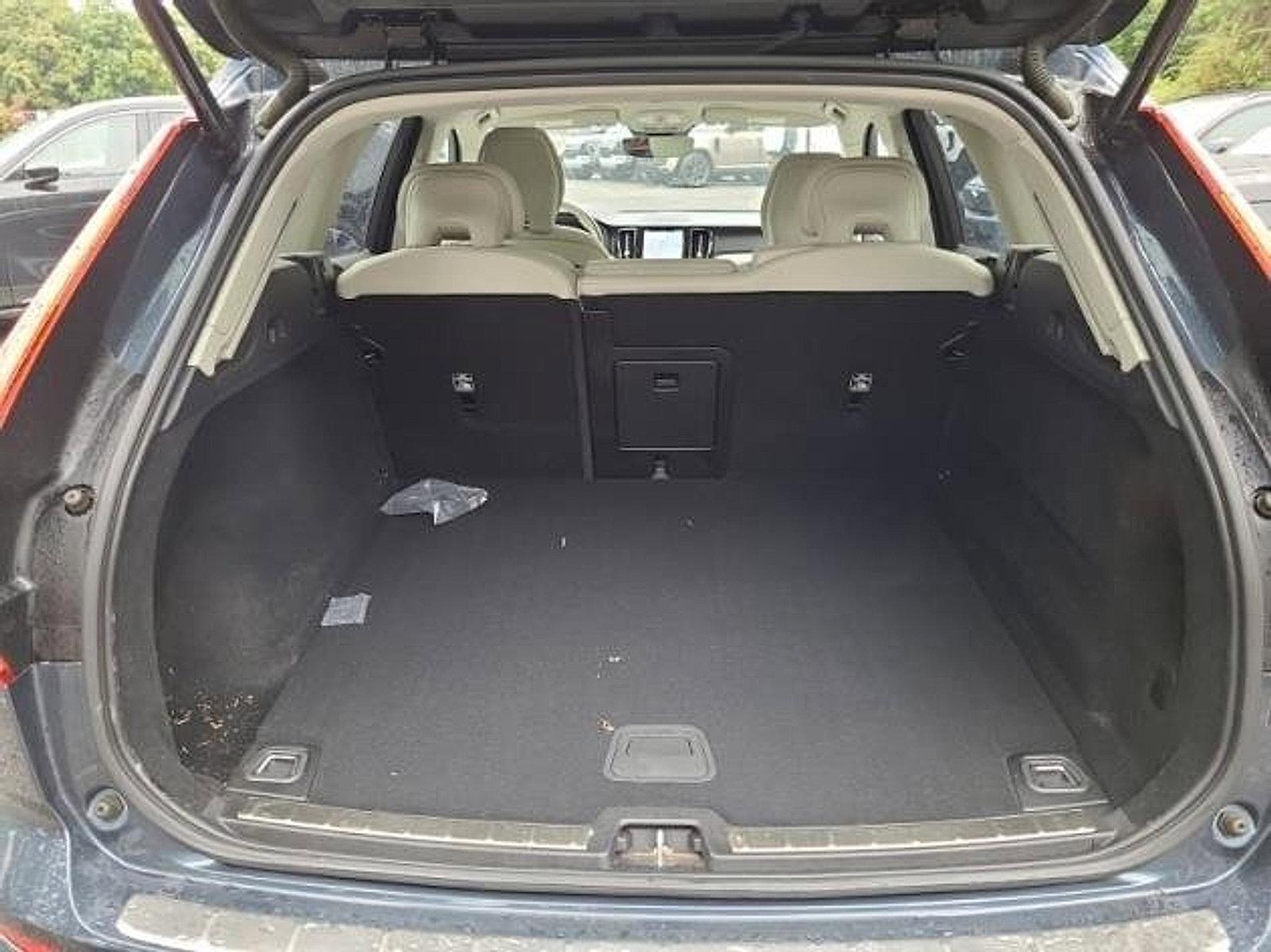 2023 Volvo XC60 Vehicle Photo in Trevose, PA 19053