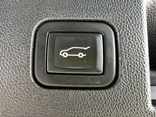 2021 Chevrolet Equinox Vehicle Photo in Roslyn, NY 11576