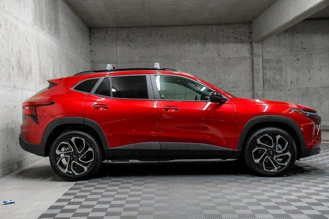 2025 Chevrolet Trax Vehicle Photo in EVERETT, WA 98203-5662