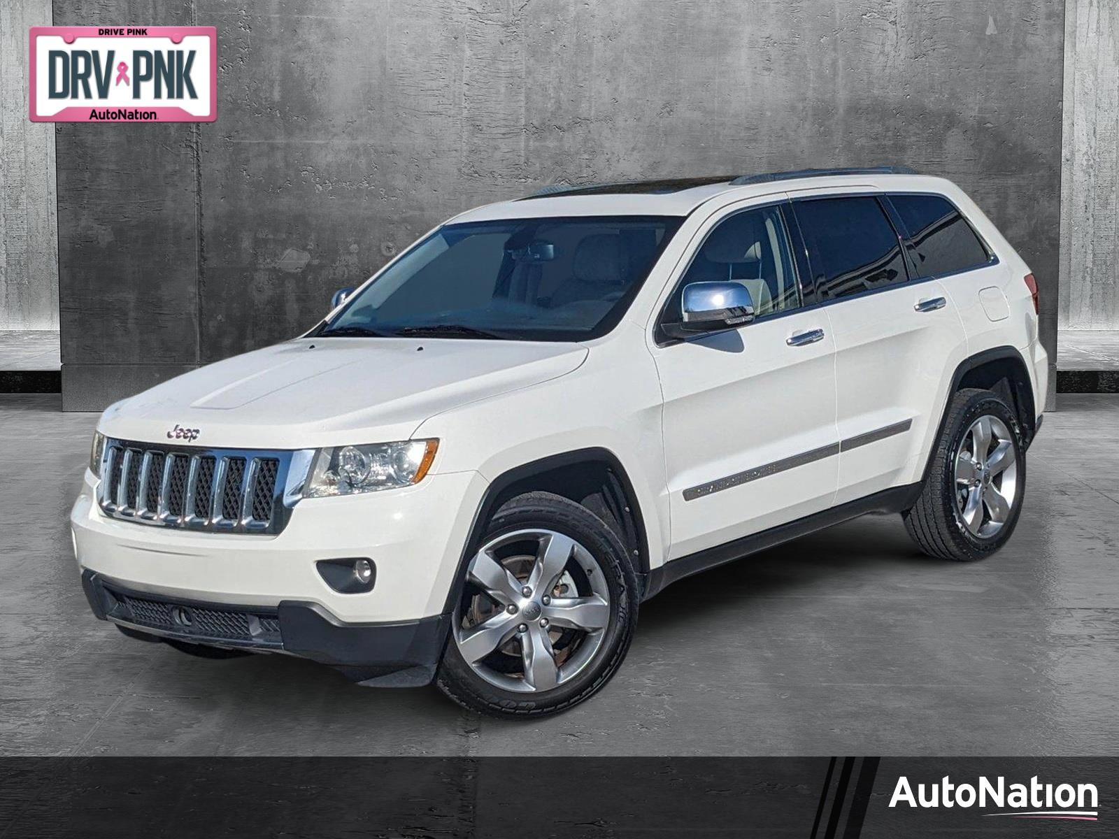 2012 Jeep Grand Cherokee Vehicle Photo in Tampa, FL 33614