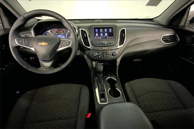 2024 Chevrolet Equinox Vehicle Photo in KANSAS CITY, MO 64114-4545