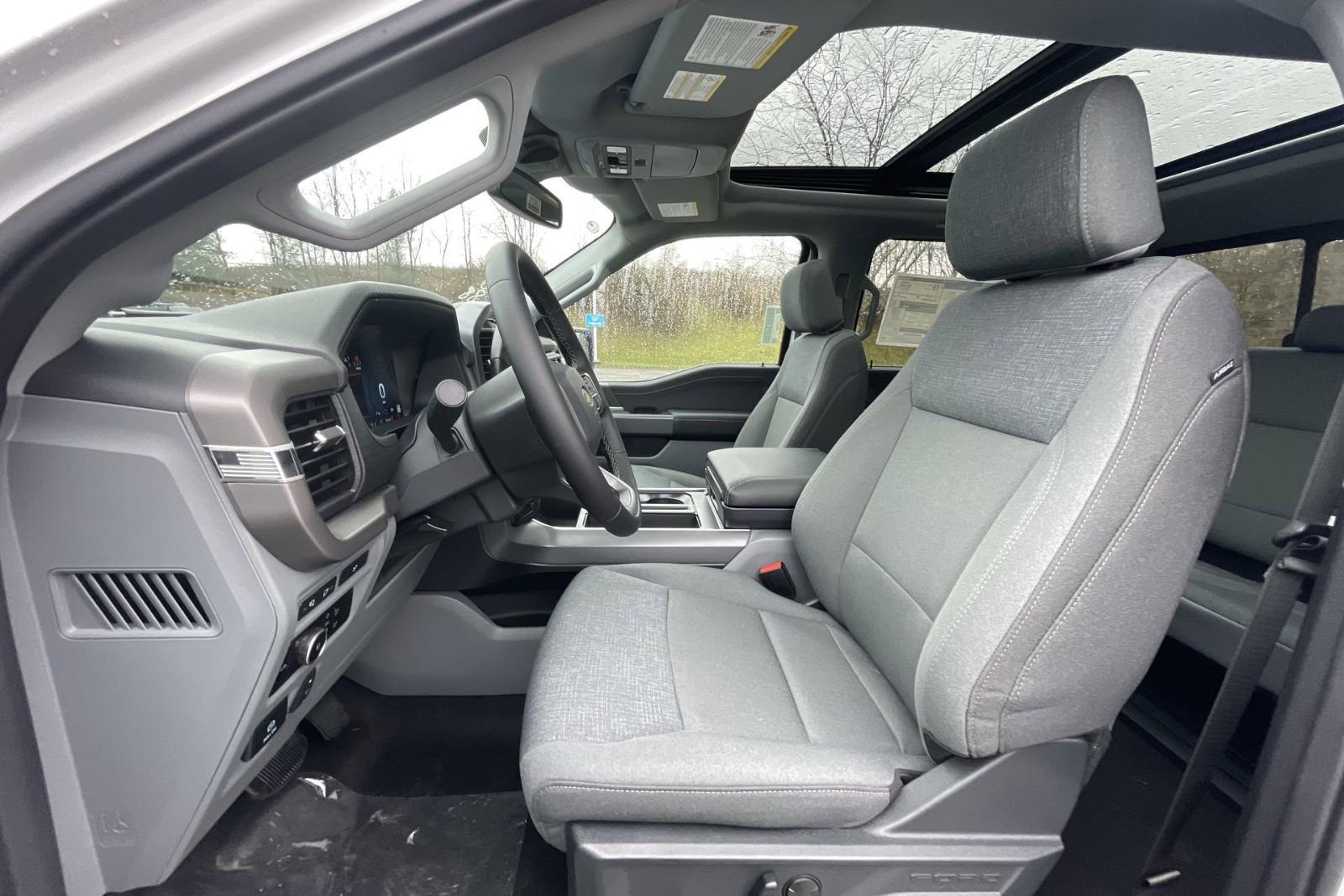 2024 Ford F-150 Vehicle Photo in Belle Vernon, PA 15012