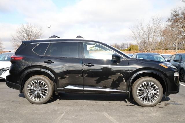 2025 Nissan Rogue Vehicle Photo in Ballwin, MO 63011