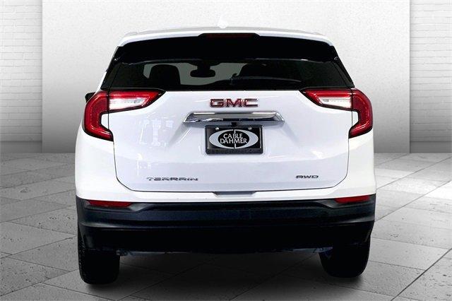 2024 GMC Terrain Vehicle Photo in KANSAS CITY, MO 64114-4502