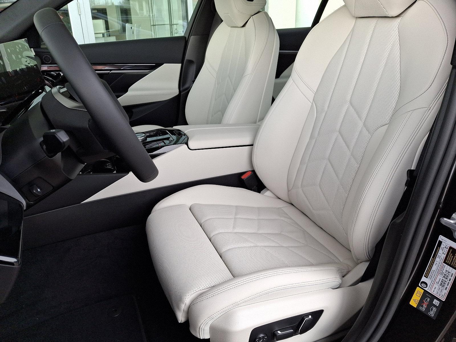 2025 BMW i5 Vehicle Photo in Lancaster, PA 17601