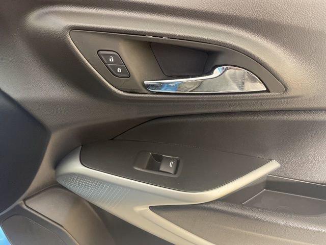 2025 Chevrolet Trax Vehicle Photo in PHOENIX, AZ 85014-3381
