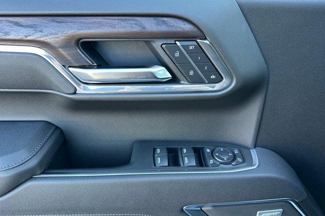 2025 GMC Sierra 1500 Vehicle Photo in STOCKTON, CA 95212-2838