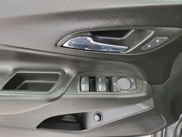 2022 Chevrolet Equinox Vehicle Photo in NEENAH, WI 54956-2243