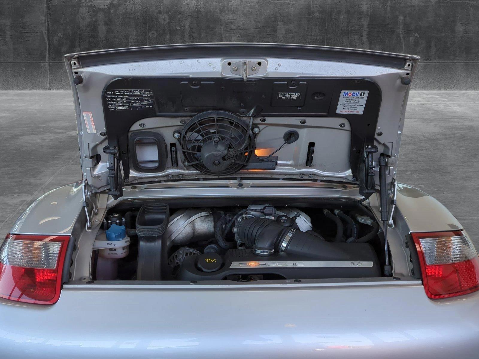 2008 Porsche 911 Vehicle Photo in Memphis, TN 38115