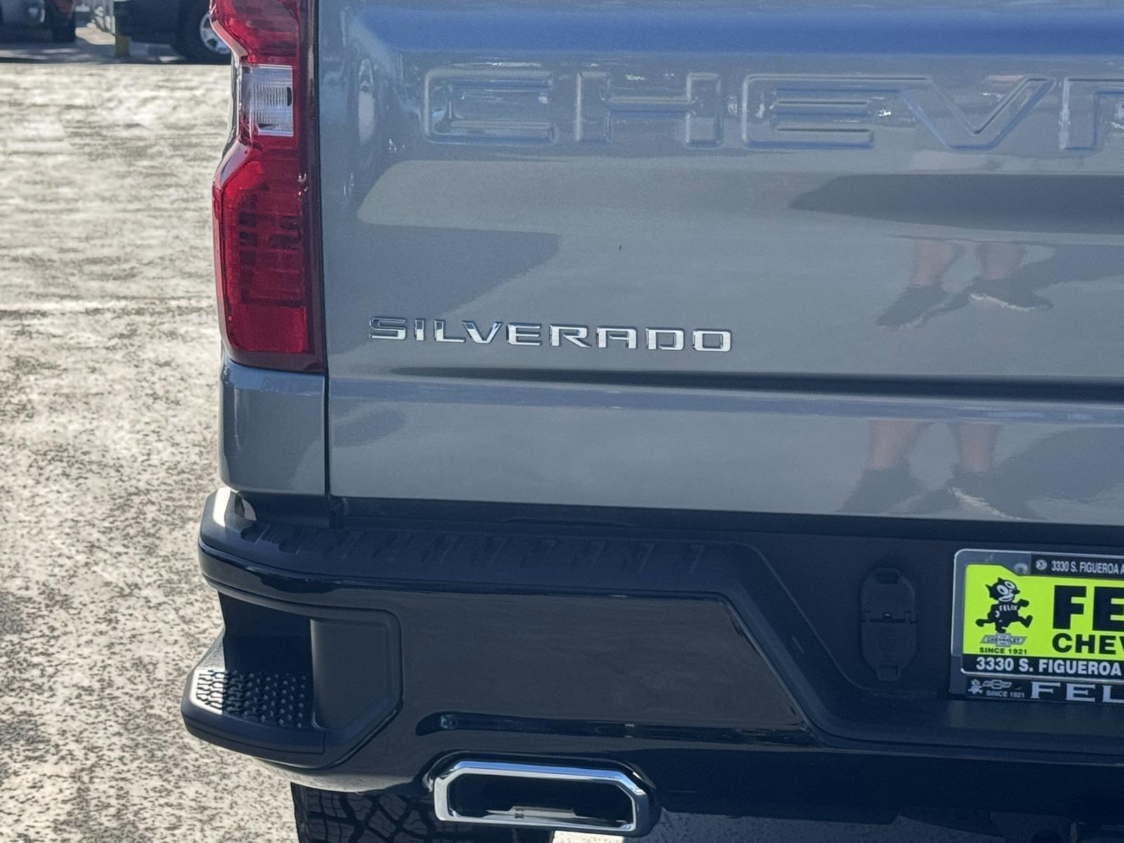 2025 Chevrolet Silverado 1500 Vehicle Photo in LOS ANGELES, CA 90007-3794