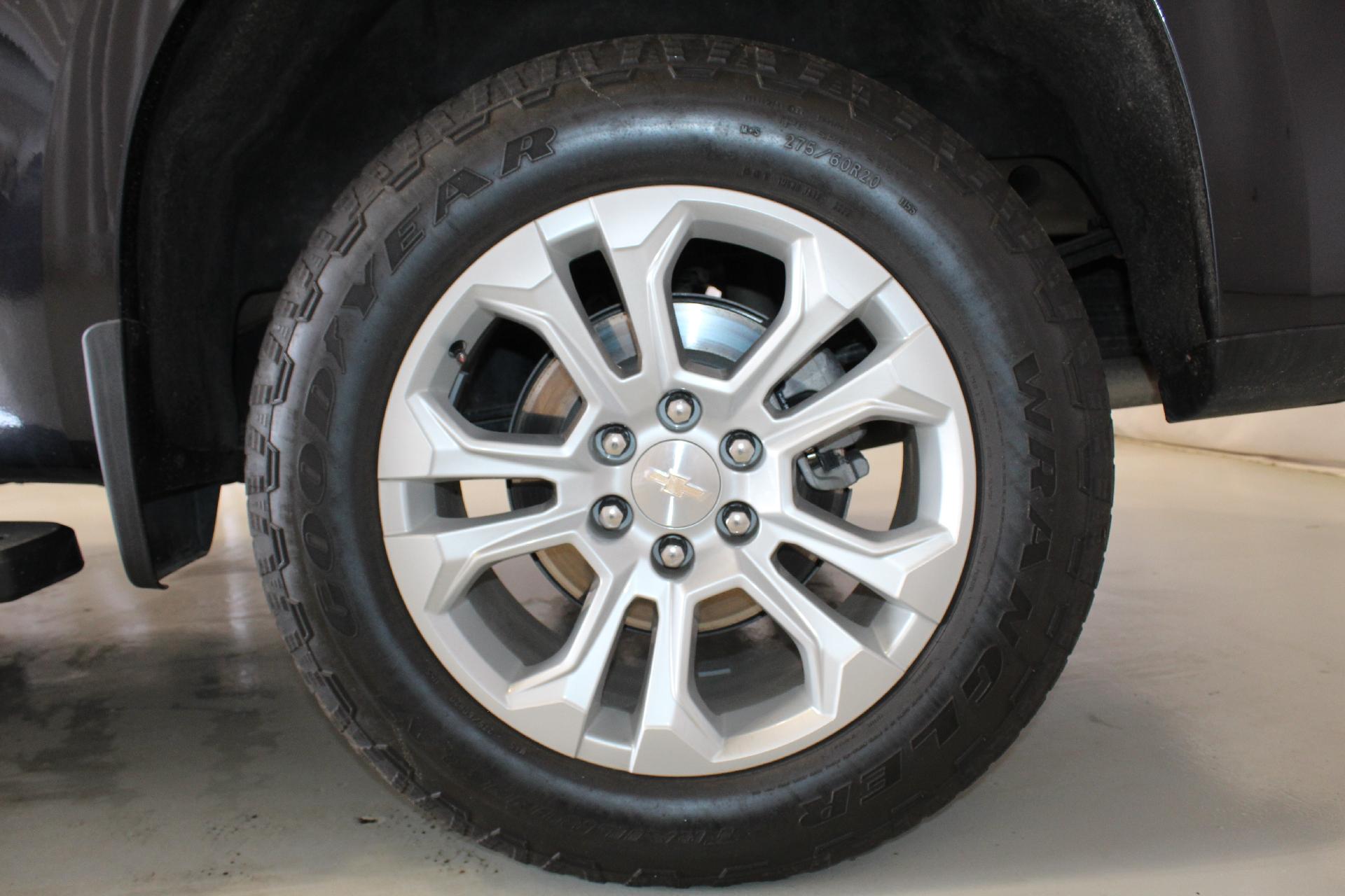 2022 Chevrolet Silverado 1500 Vehicle Photo in NORTHAMPTON, MA 01060-1120