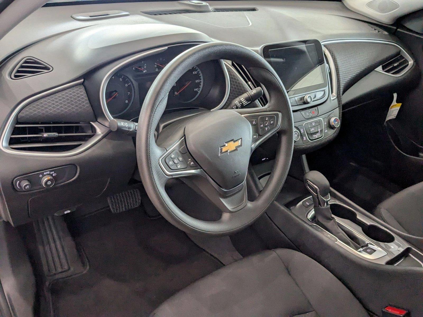2025 Chevrolet Malibu Vehicle Photo in PEMBROKE PINES, FL 33024-6534